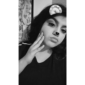 Meet your Posher, Dana